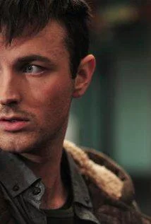 Кевин Мэйнс